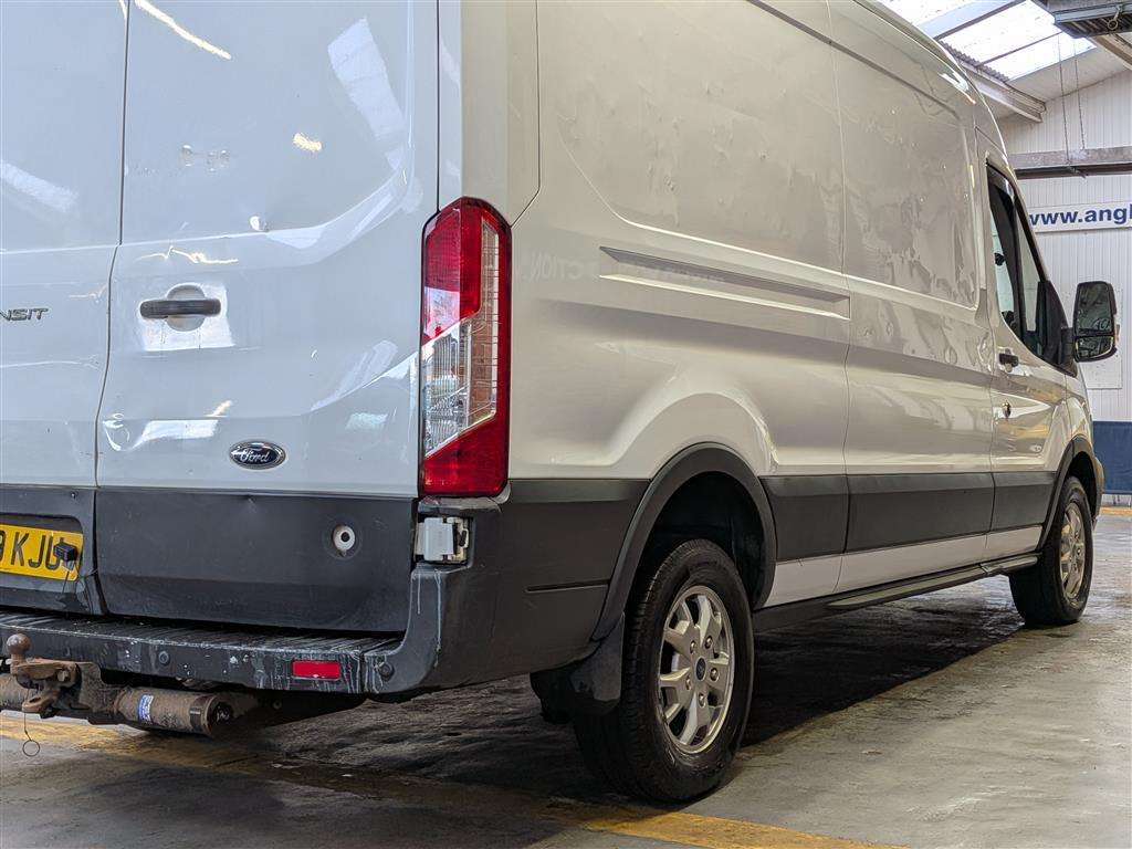 <p>2019 FORD TRANSIT 350</p>