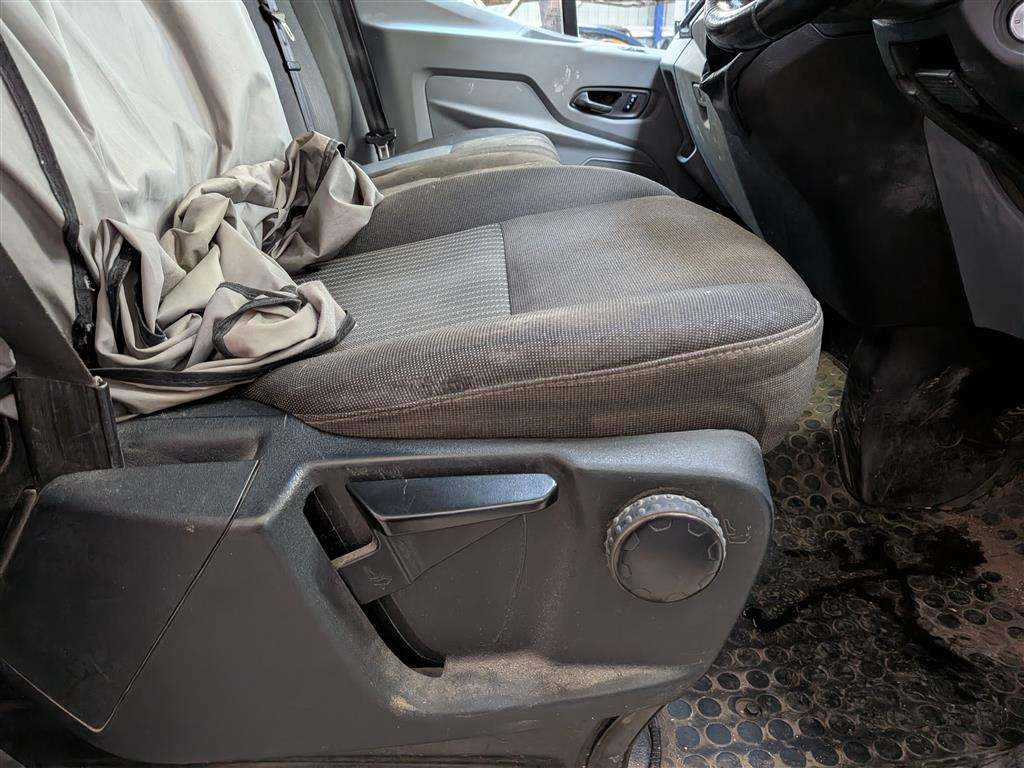 <p>2019 FORD TRANSIT 350</p>