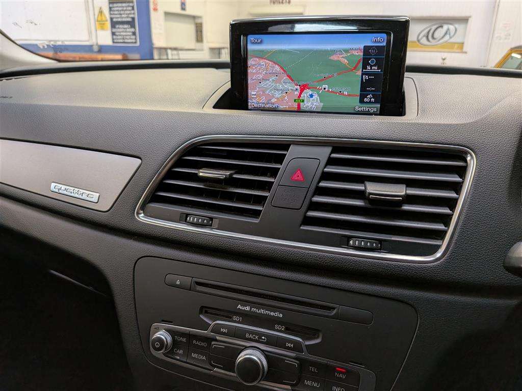 <p>2014 AUDI Q3 SE TDI QUATTRO</p>