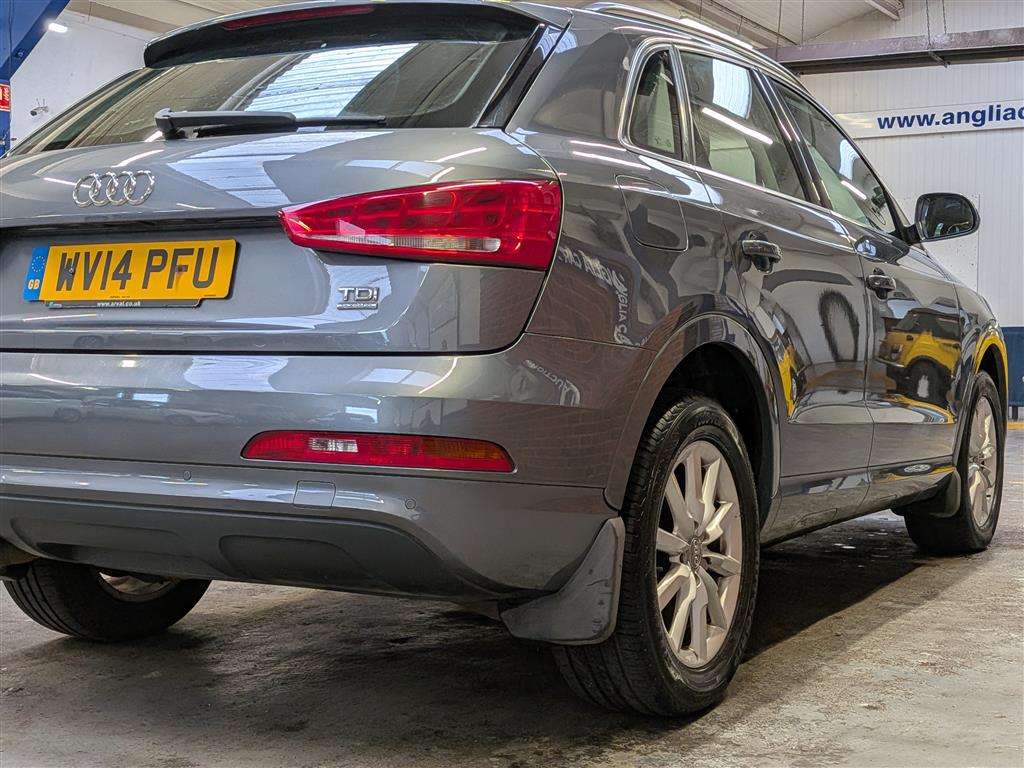 <p>2014 AUDI Q3 SE TDI QUATTRO</p>