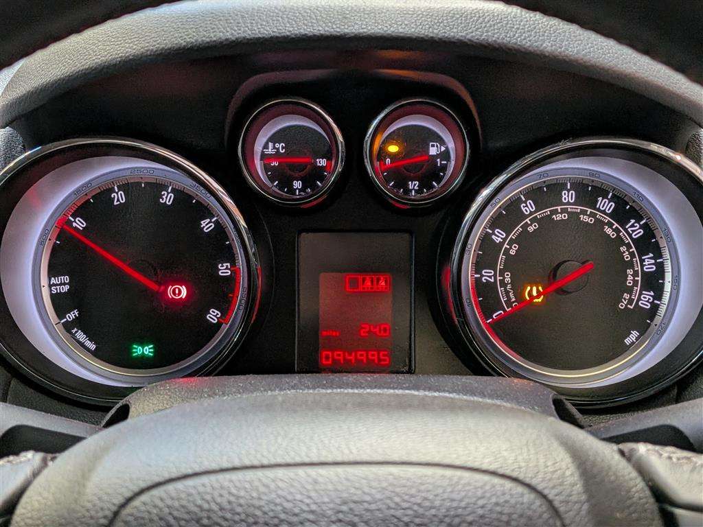 <p>2015 VAUXHALL MOKKA SE CDTI S/S</p>