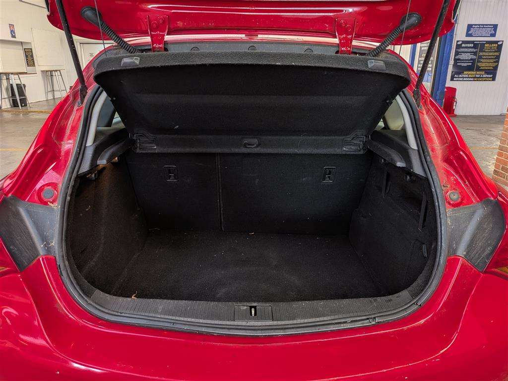 <p>2011 VAUXHALL ASTRA EXCLUSIV CDTI</p>