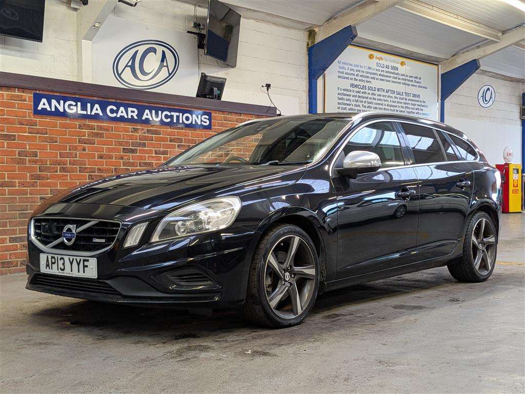 <p>2013 VOLVO V60 R-DESIGN T4 AUTO</p>