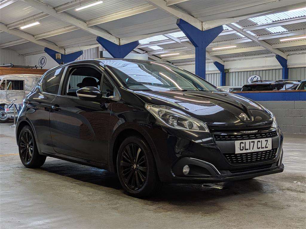 <p>2017 PEUGEOT 208 BLACK EDITION</p>