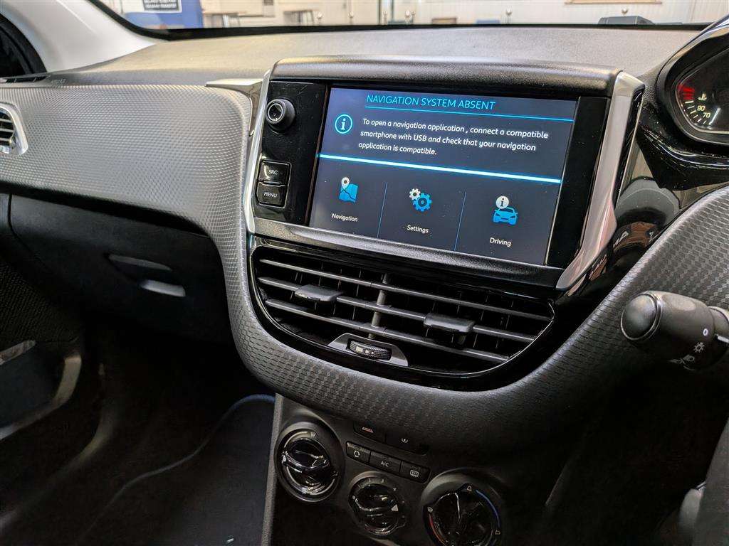 <p>2017 PEUGEOT 208 BLACK EDITION</p>