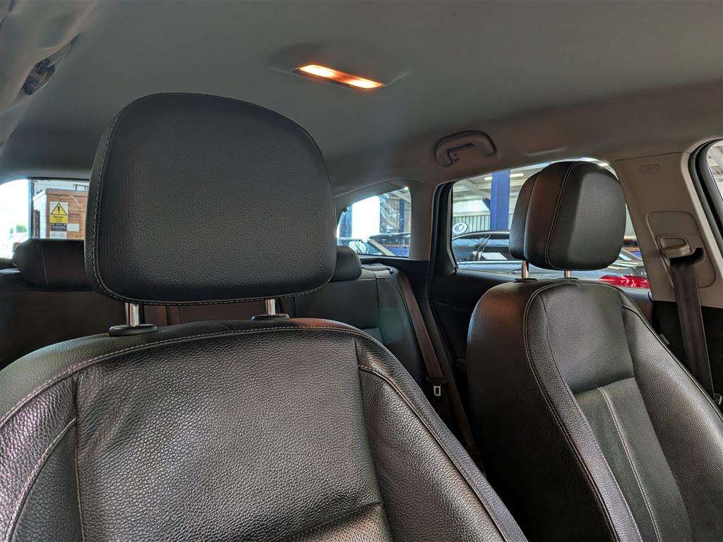 <p>2015 VAUXHALL ASTRA ELITE CDTI ECOFLEX</p>