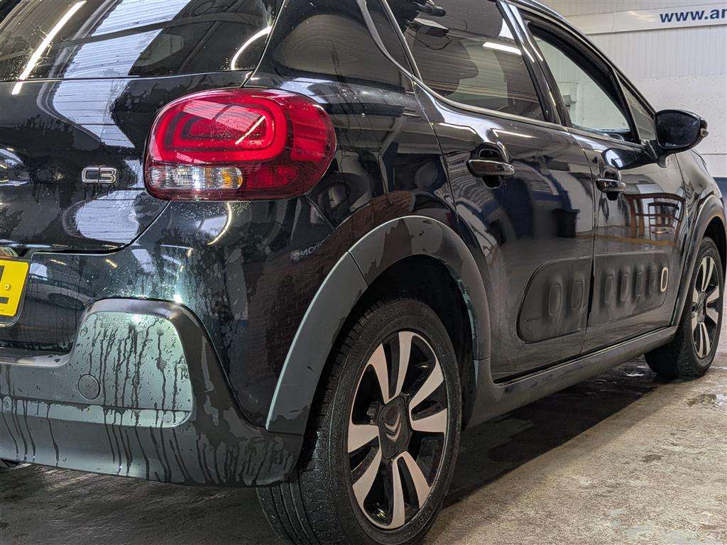 <p>2017 CITROEN C3 FLAIR PURETECH</p>