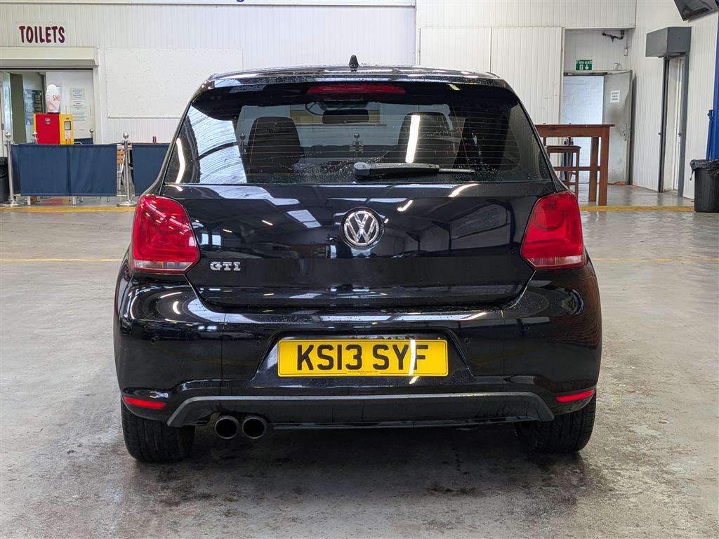 <p>2013 VOLKSWAGEN POLO GTI S-A 180</p>