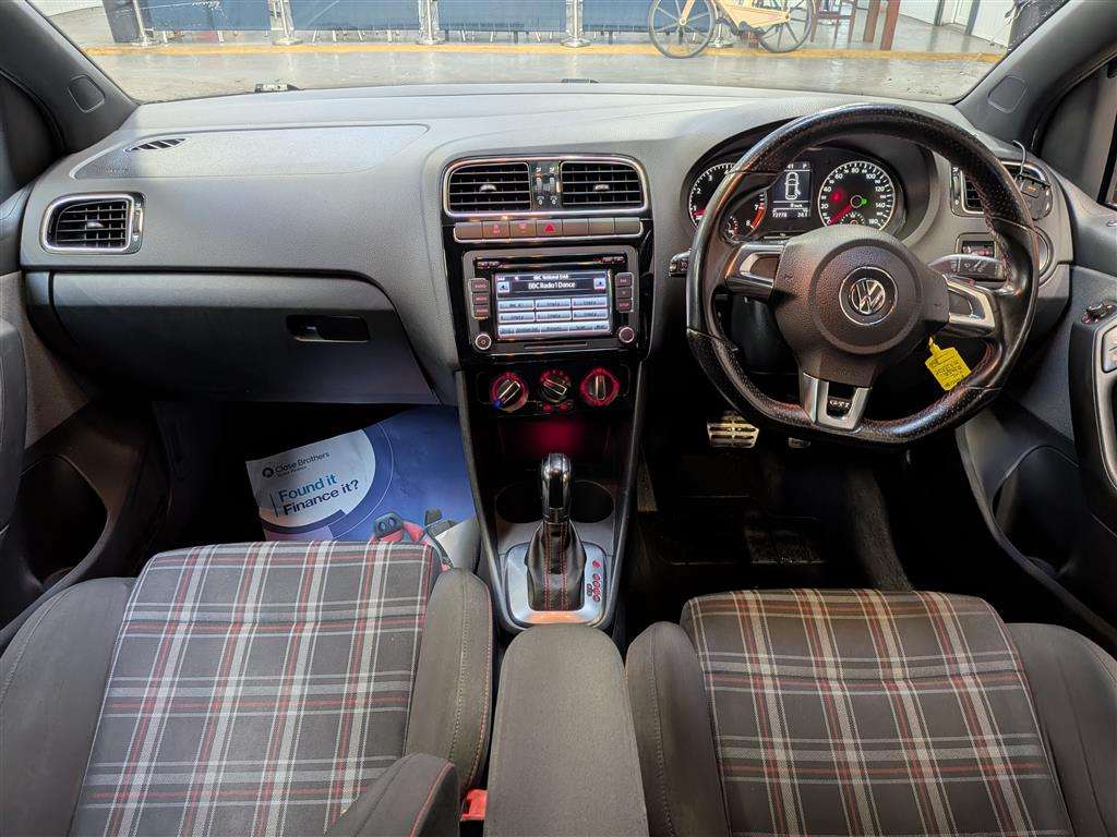 <p>2013 VOLKSWAGEN POLO GTI S-A 180</p>