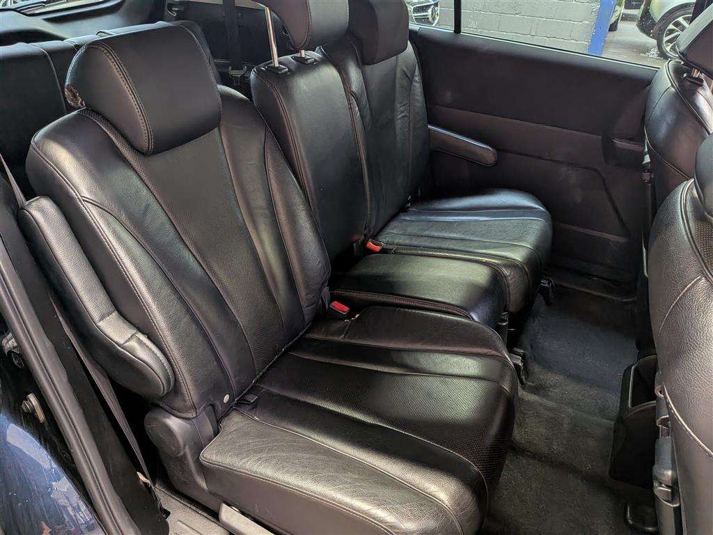 <p>2015 MAZDA 5 SPORT VENTURE D</p>