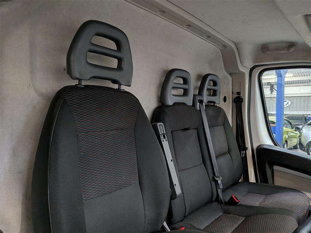 <p>2018 PEUGEOT BOXER 435 PRO L4H2 BLUE H</p>