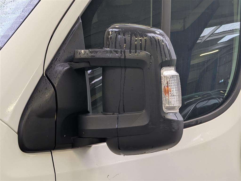 <p>2018 PEUGEOT BOXER 435 PRO L4H2 BLUE H</p>