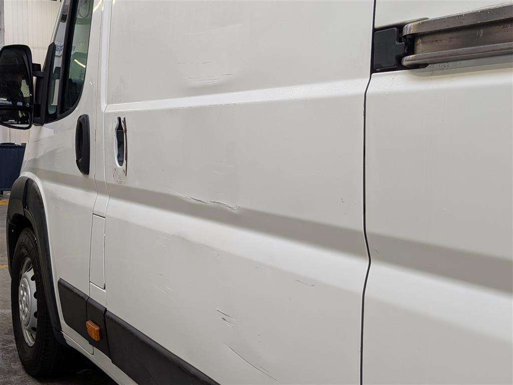 <p>2018 PEUGEOT BOXER 435 PRO L4H2 BLUE H</p>