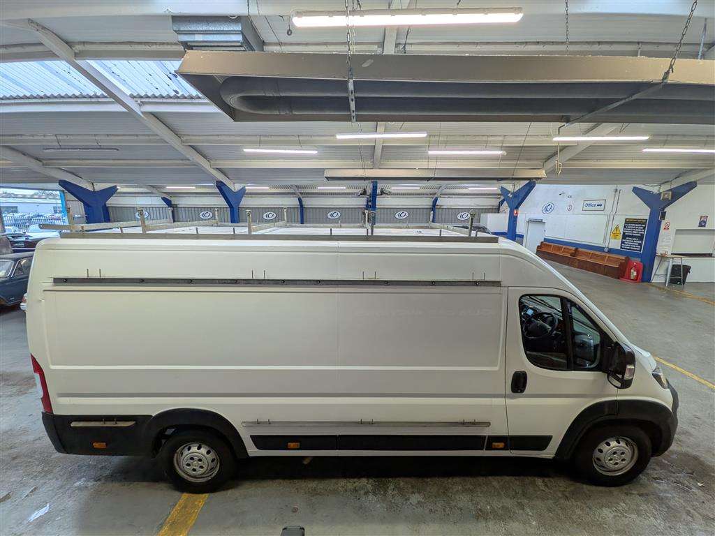 <p>2018 PEUGEOT BOXER 435 PRO L4H2 BLUE H</p>