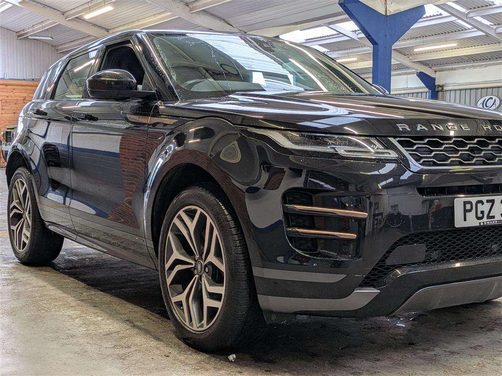 <p>2020 LAND ROVER RANGE ROVER EVOQUE R-DYN</p>