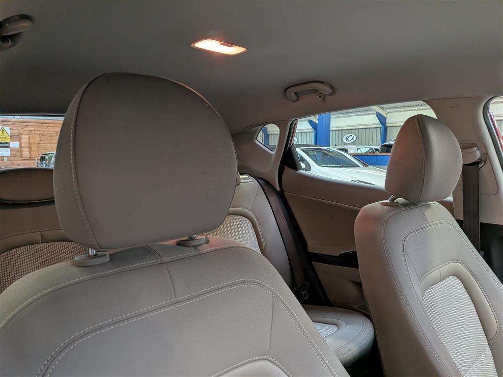 <p>2012 KIA CEED 3 ECODYNAMICS CRDI</p>