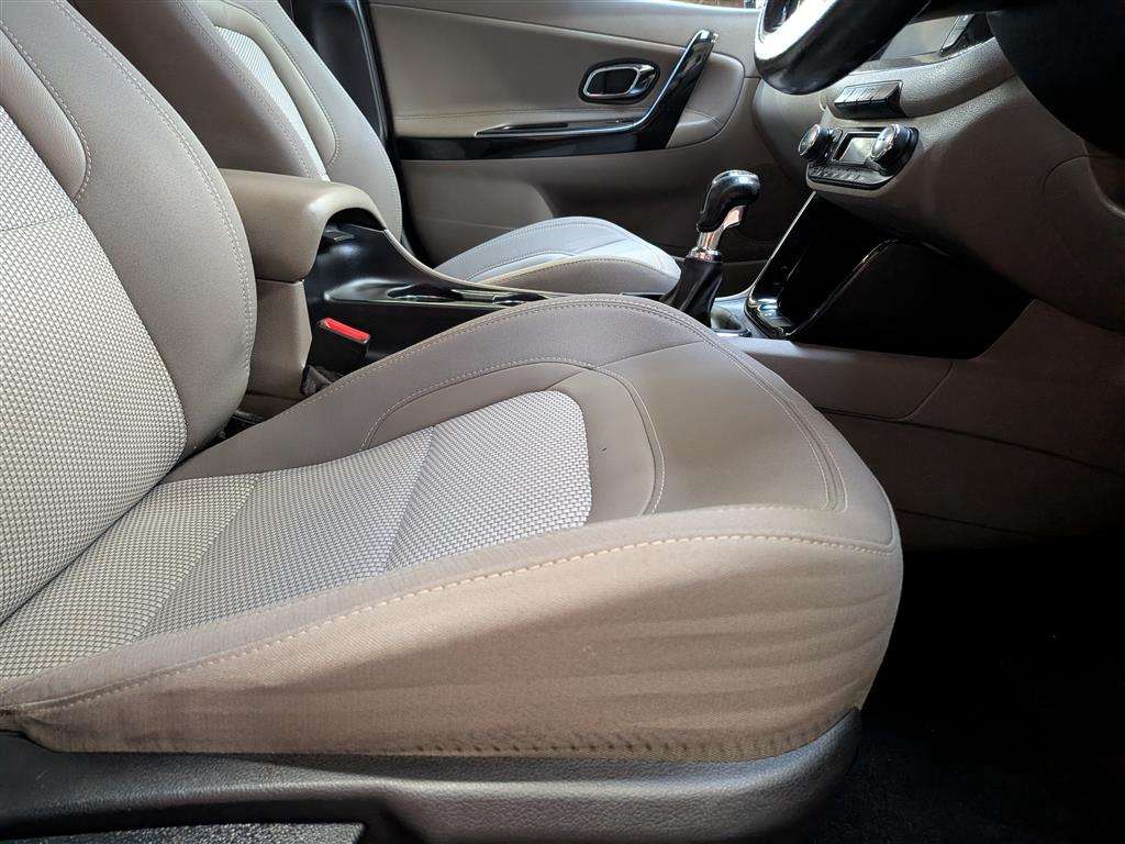 <p>2012 KIA CEED 3 ECODYNAMICS CRDI</p>