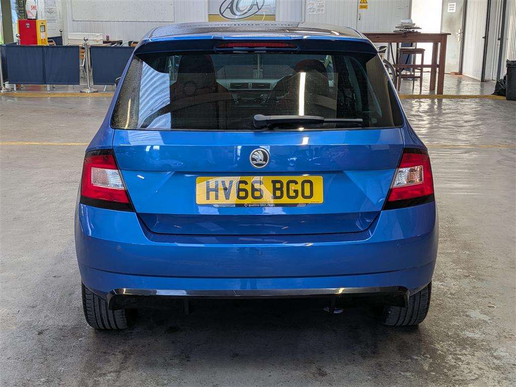 <p>2016 SKODA FABIA MONTE CARLO TSI</p>