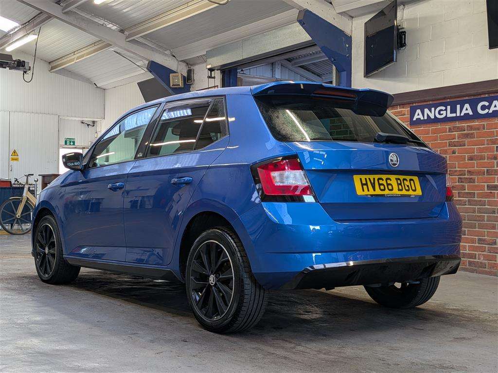 <p>2016 SKODA FABIA MONTE CARLO TSI</p>