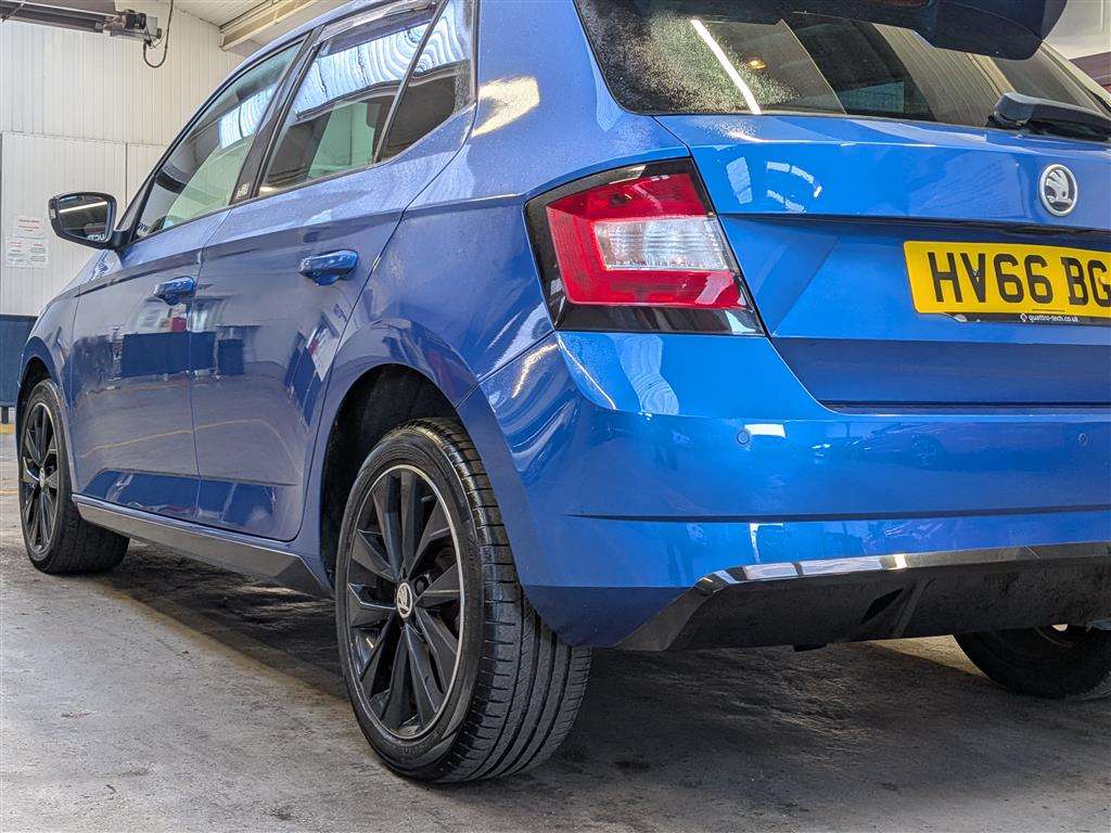 <p>2016 SKODA FABIA MONTE CARLO TSI</p>