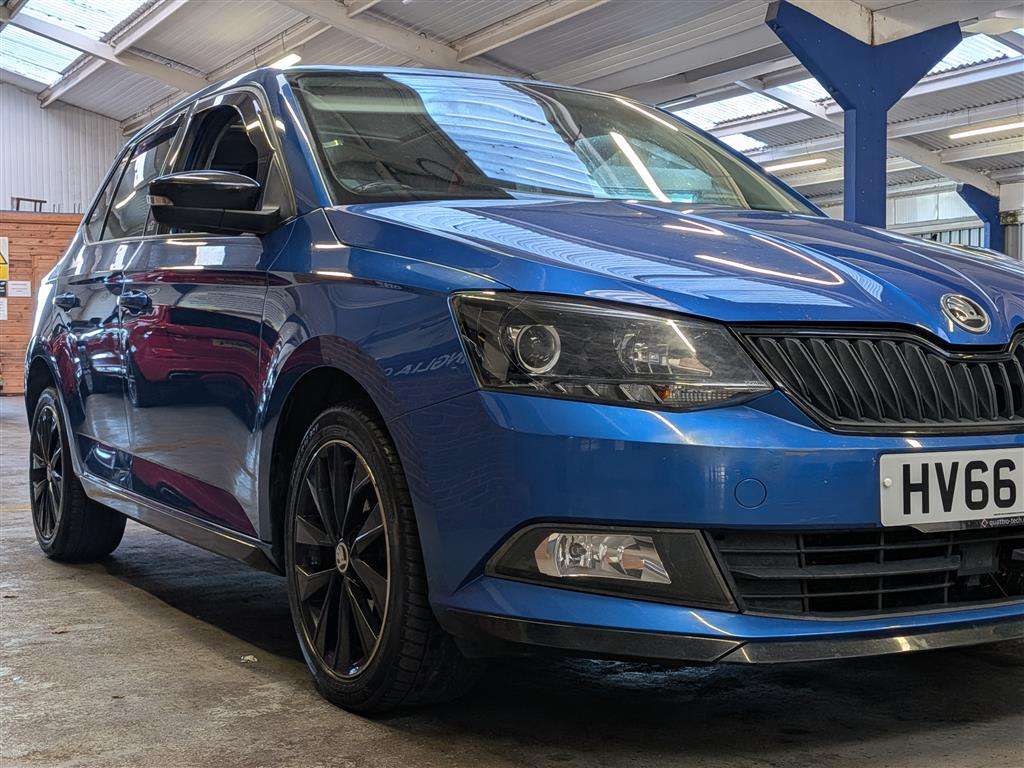 <p>2016 SKODA FABIA MONTE CARLO TSI</p>