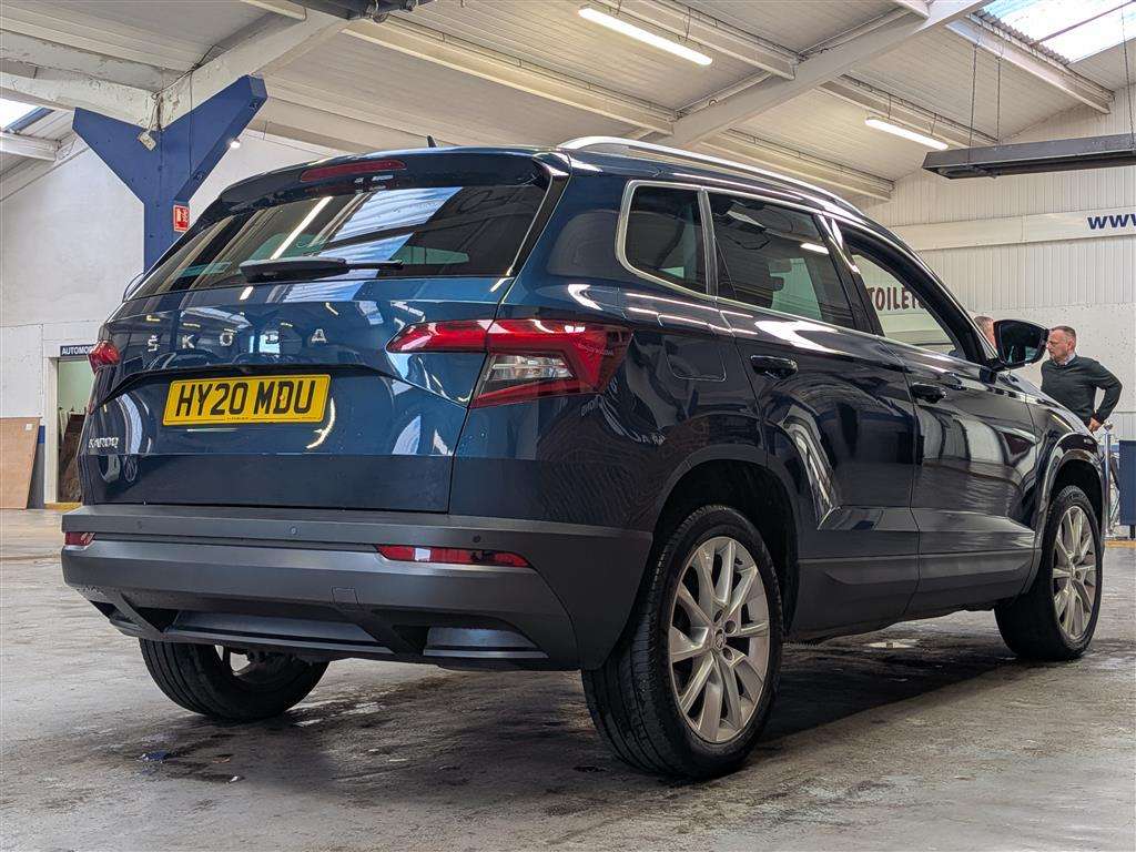 <p>2020 SKODA KAROQ SE L TDI S-A</p>