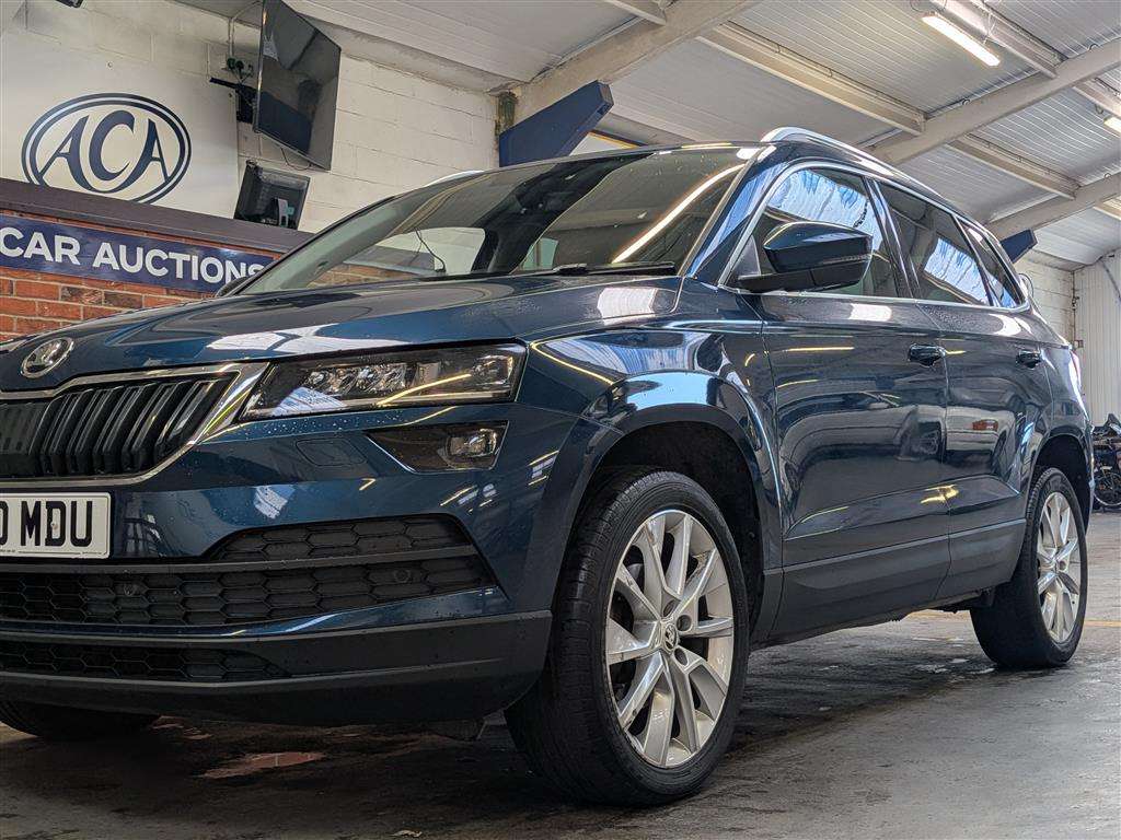 <p>2020 SKODA KAROQ SE L TDI S-A</p>