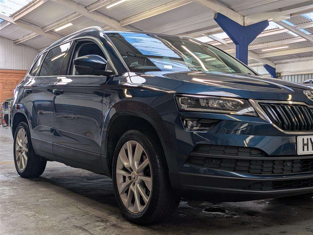 <p>2020 SKODA KAROQ SE L TDI S-A</p>