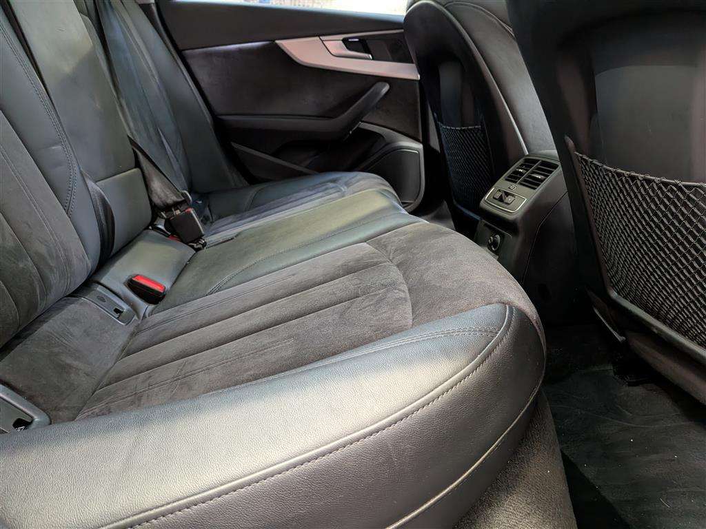 <p>2018 AUDI A4 ALLROAD SPORT TDI QUAT</p>