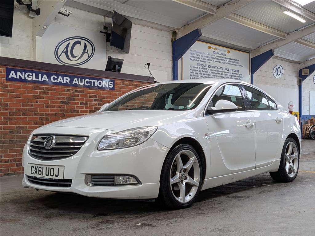 <p>2011 VAUXHALL INSIGNIA SRI VX-LINE</p>