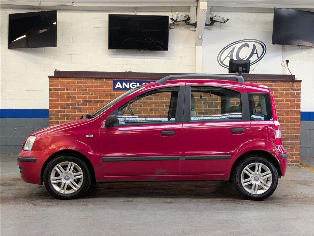 <p>2009 FIAT PANDA ELEGANZA S-A</p>