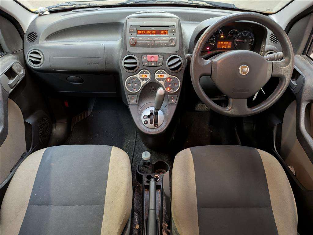 <p>2009 FIAT PANDA ELEGANZA S-A</p>