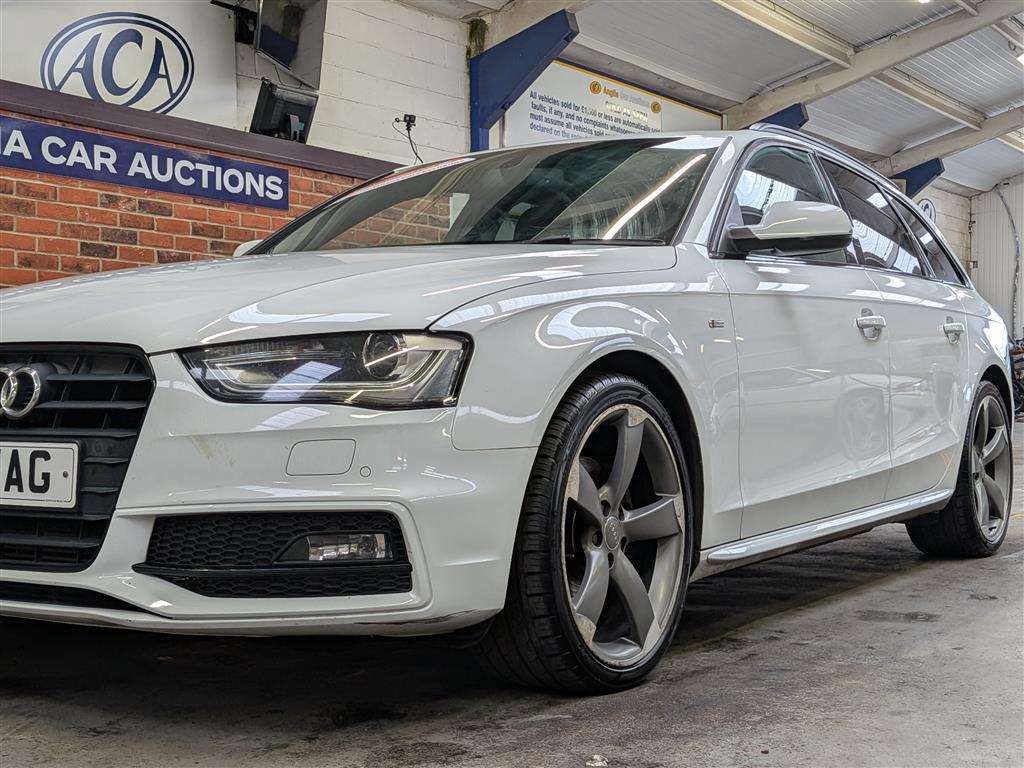 <p>2015 AUDI A4 S LINE BLACK EDITION T</p>