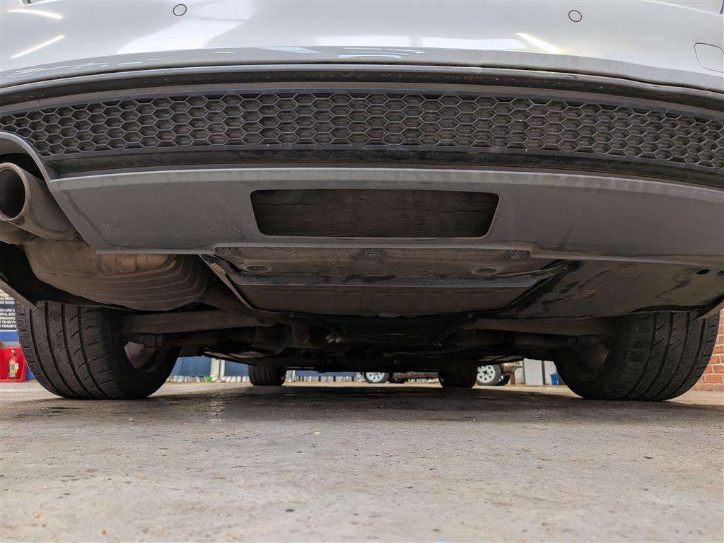 <p>2015 AUDI A4 S LINE BLACK EDITION T</p>