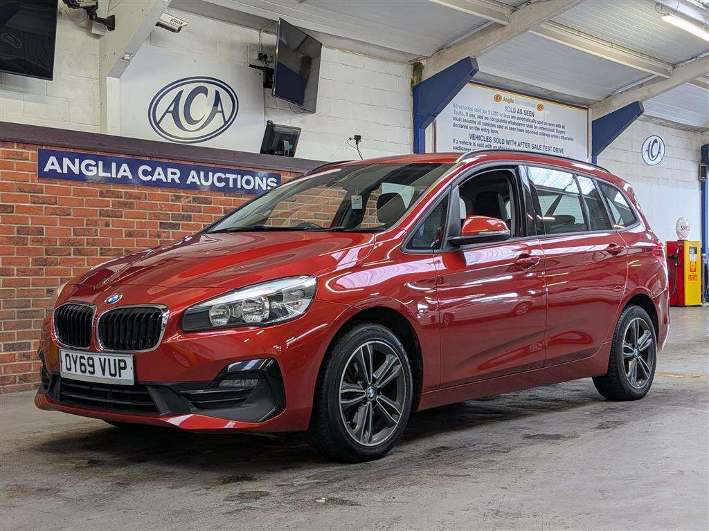 <p>2019 BMW 216D SPORT</p>