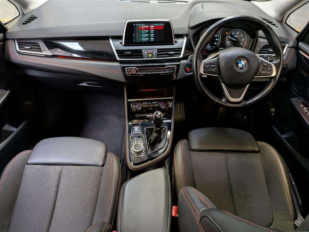 <p>2019 BMW 216D SPORT</p>