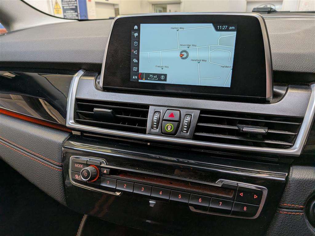 <p>2019 BMW 216D SPORT</p>