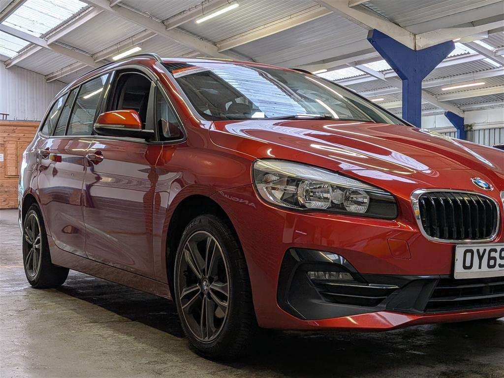 <p>2019 BMW 216D SPORT</p>