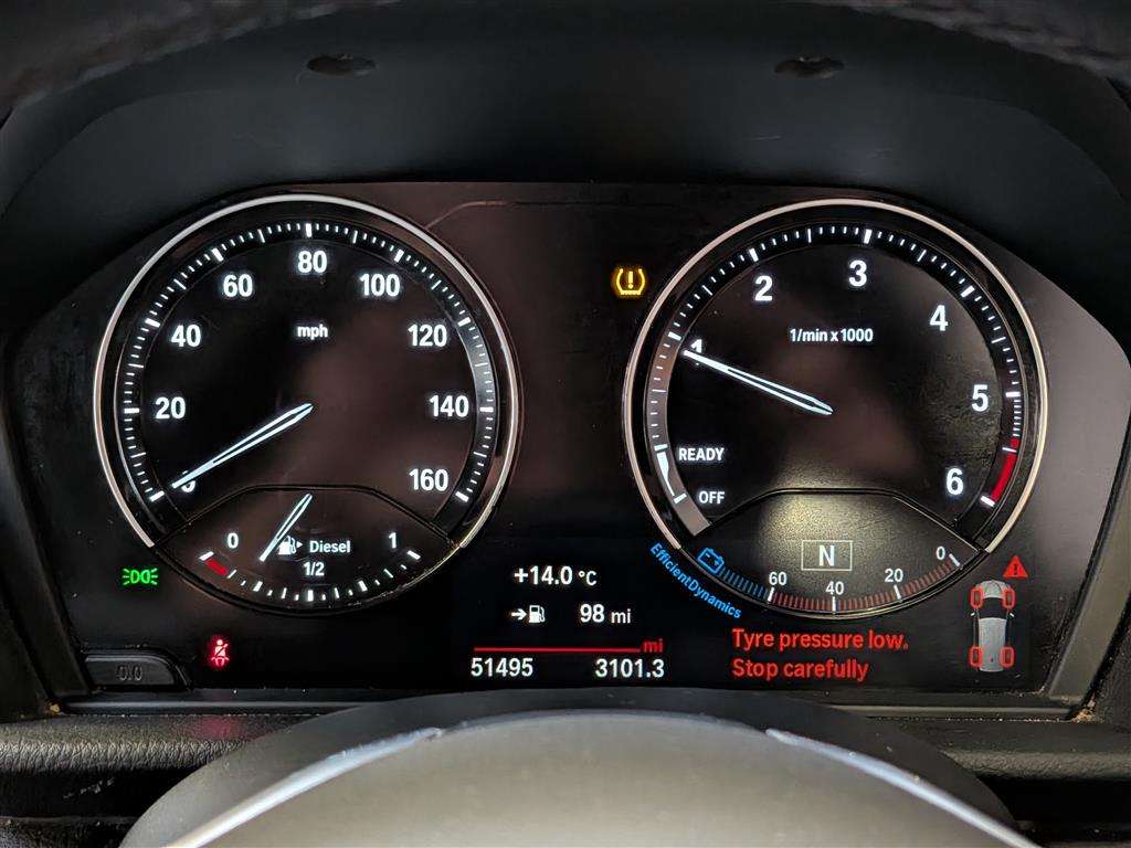 <p>2019 BMW 216D SPORT</p>