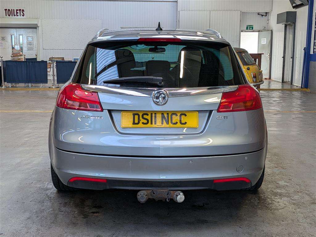 <p>2011 VAUXHALL INSIGNIA SRI NAV 160 CDTI</p>