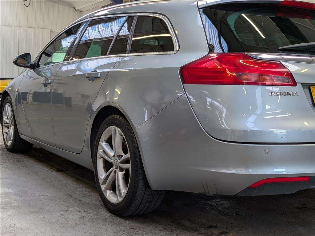 <p>2011 VAUXHALL INSIGNIA SRI NAV 160 CDTI</p>