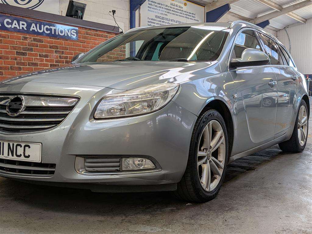 <p>2011 VAUXHALL INSIGNIA SRI NAV 160 CDTI</p>
