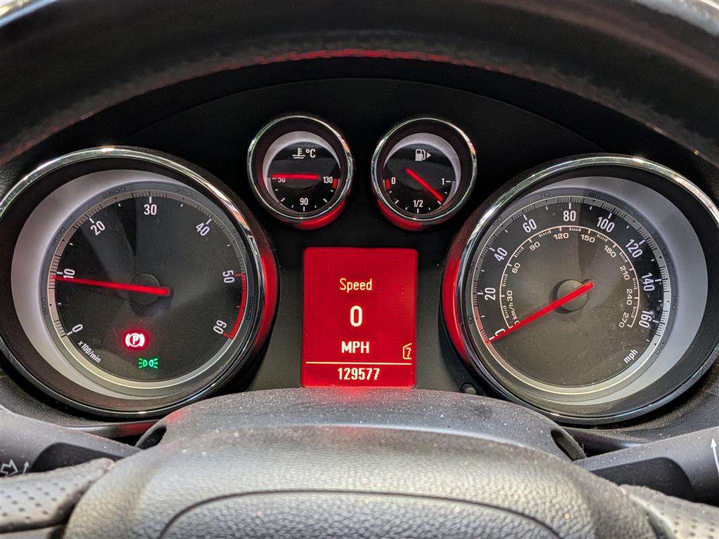 <p>2011 VAUXHALL INSIGNIA SRI NAV 160 CDTI</p>