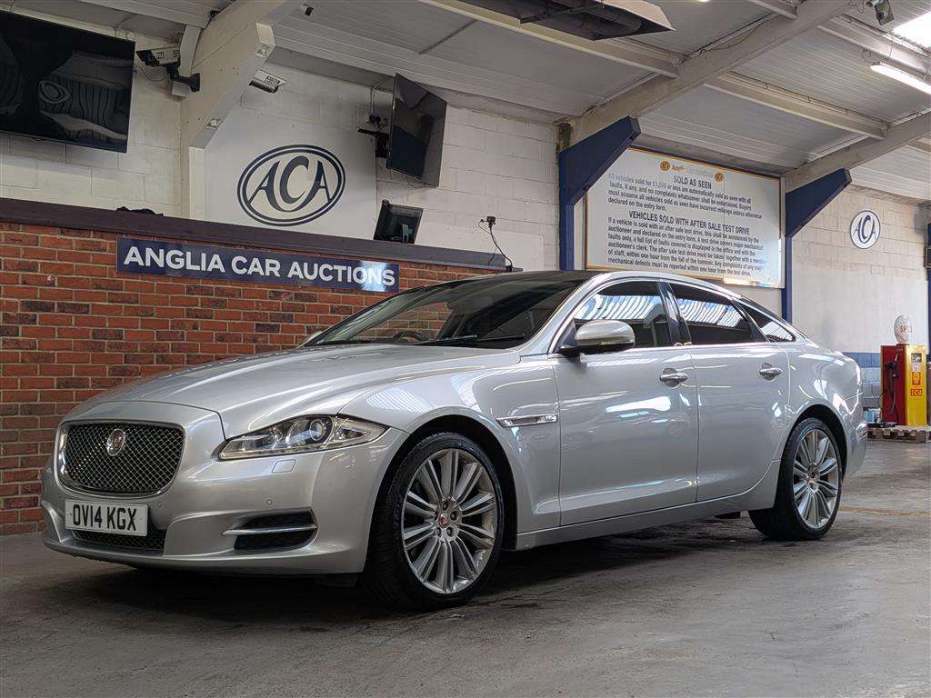 <p>2014 JAGUAR XJ PORTFOLIO V6 D AUTO</p>