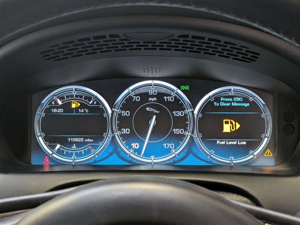 <p>2014 JAGUAR XJ PORTFOLIO V6 D AUTO</p>