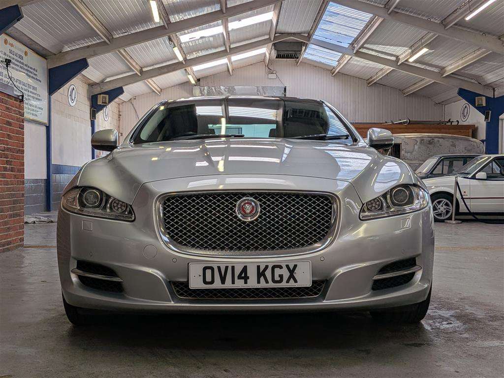 <p>2014 JAGUAR XJ PORTFOLIO V6 D AUTO</p>
