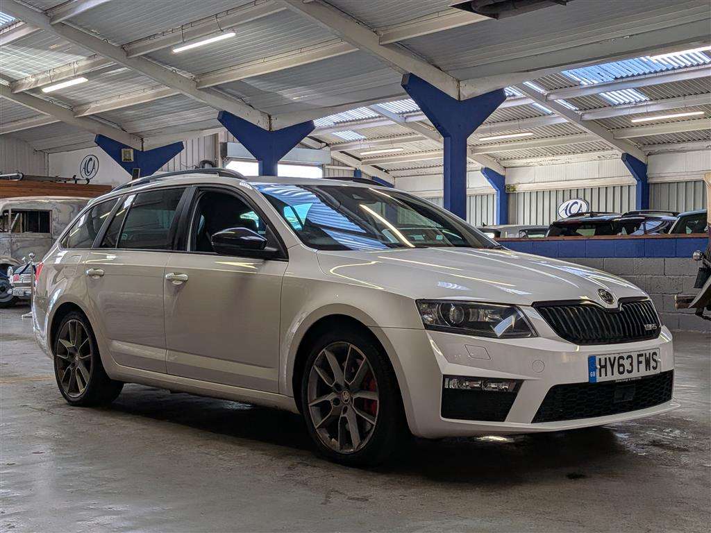 <p>2013 SKODA OCTAVIA VRS TSI</p>
