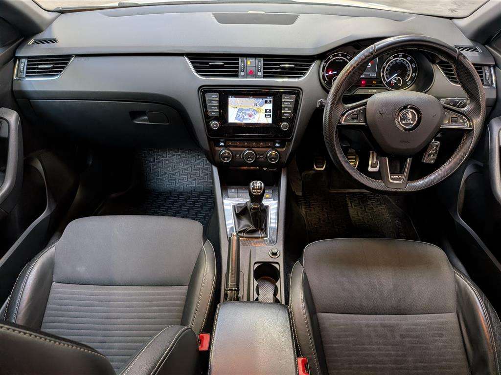 <p>2013 SKODA OCTAVIA VRS TSI</p>