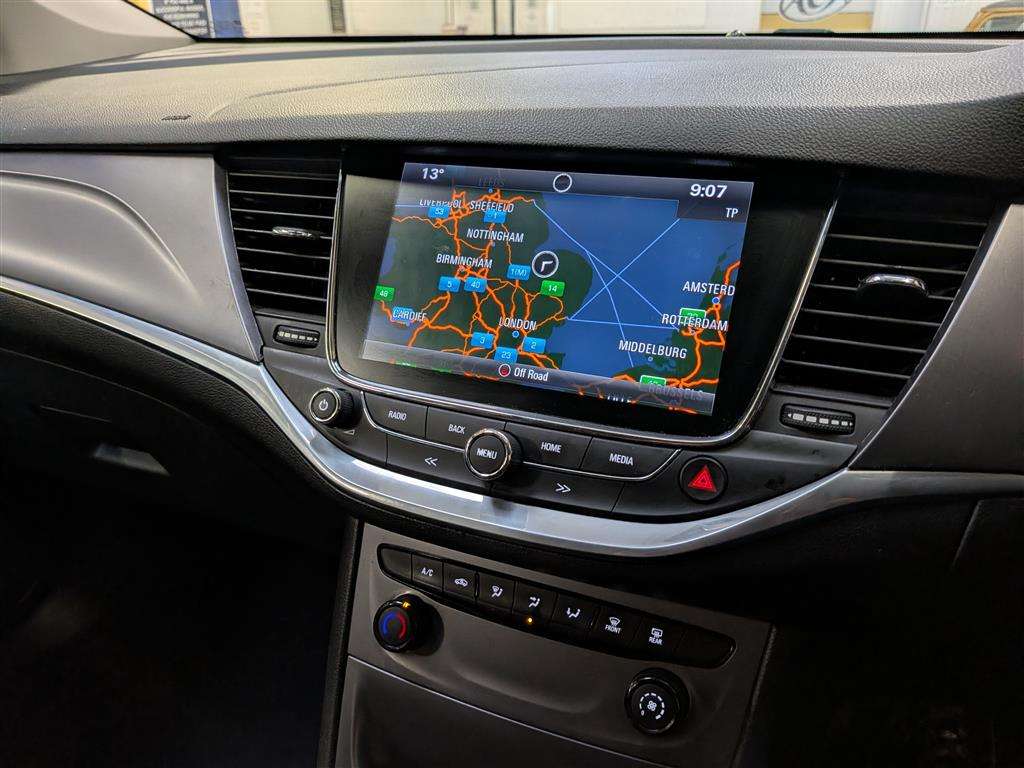 <p>2016 VAUXHALL ASTRA TECH LINE CDTI</p>