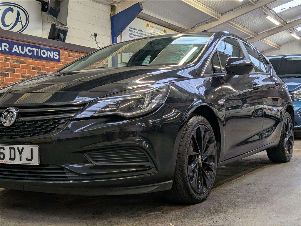 <p>2016 VAUXHALL ASTRA TECH LINE CDTI</p>